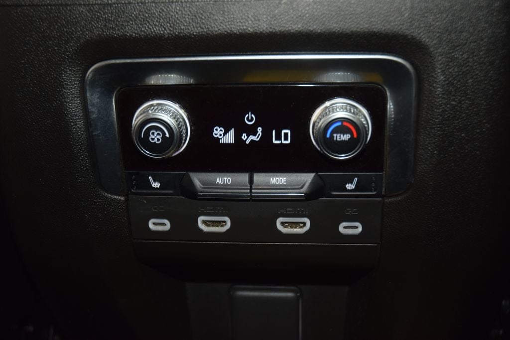2024 GMC Yukon 4WD 4dr Denali Ultimate - 23024541 - 47