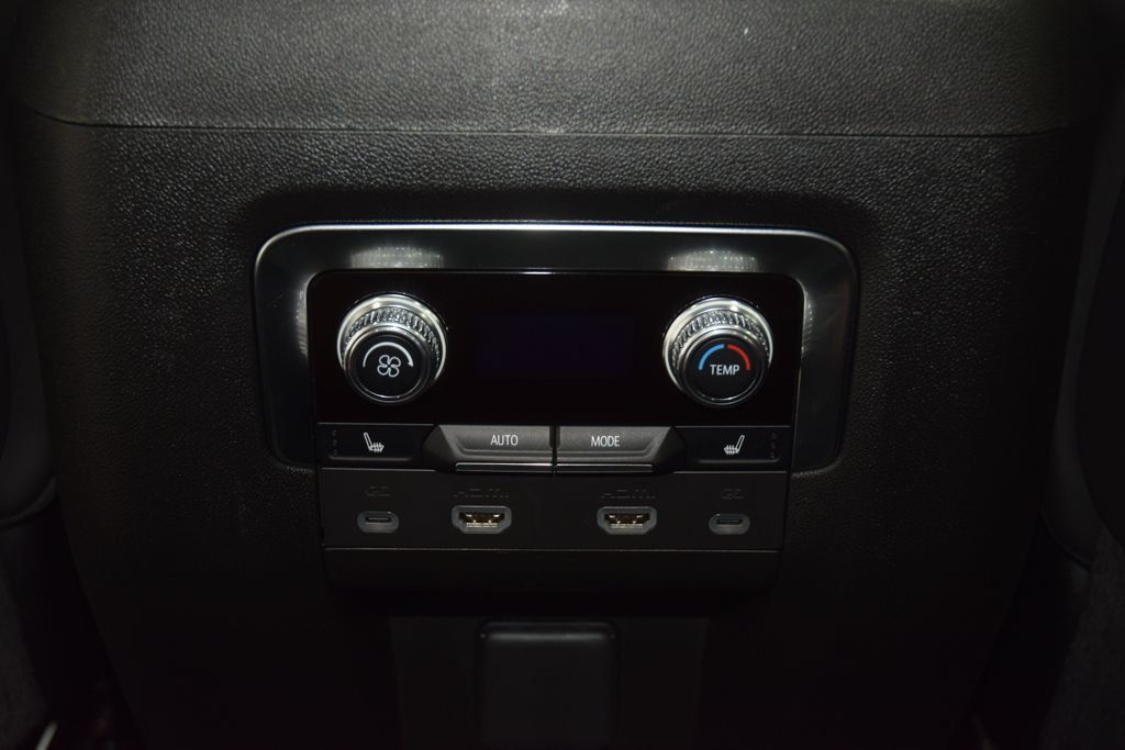 2024 GMC Yukon 4WD 4dr Denali Ultimate - 23069530 - 46