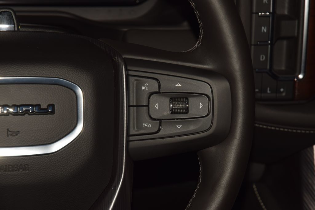 2024 GMC Yukon 4WD 4dr Denali Ultimate - 23074777 - 38