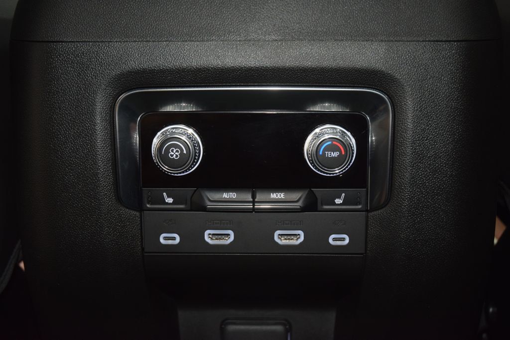2024 GMC Yukon 4WD 4dr Denali Ultimate - 23074777 - 45