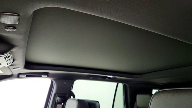2024 GMC Yukon 4WD 4dr Denali with Reserve Package & Rear Seat Media (420-hp) - 22972356 - 9
