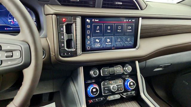 2024 GMC Yukon 4WD 4dr Denali with Reserve Package & Rear Seat Media (420-hp) - 22972356 - 17