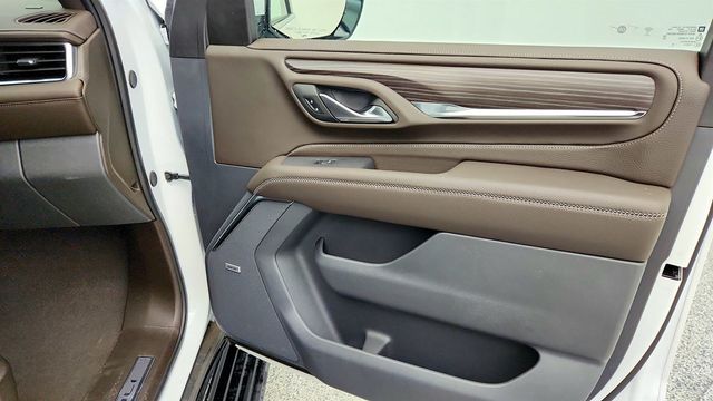 2024 GMC Yukon 4WD 4dr Denali with Reserve Package & Rear Seat Media (420-hp) - 22972356 - 29