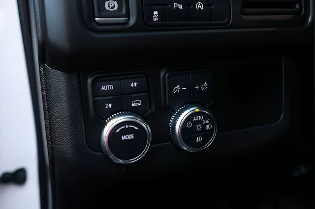 2024 GMC Yukon 4WD 4dr SLT - 22980308 - 26