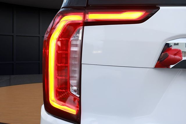 2024 GMC Yukon 4WD 4dr SLT - 22980308 - 31