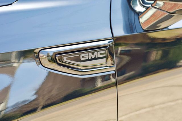 2024 GMC Yukon LocalTrade/DenaliUltimate/2ndRowCaptains/RearEntertainment - 22983537 - 12