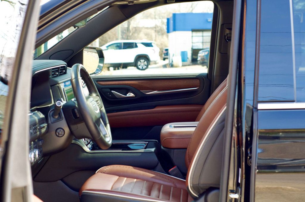 2024 GMC Yukon LocalTrade/DenaliUltimate/2ndRowCaptains/RearEntertainment - 22983537 - 17