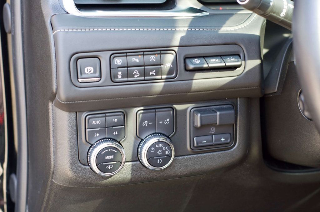 2024 GMC Yukon LocalTrade/DenaliUltimate/2ndRowCaptains/RearEntertainment - 22983537 - 27