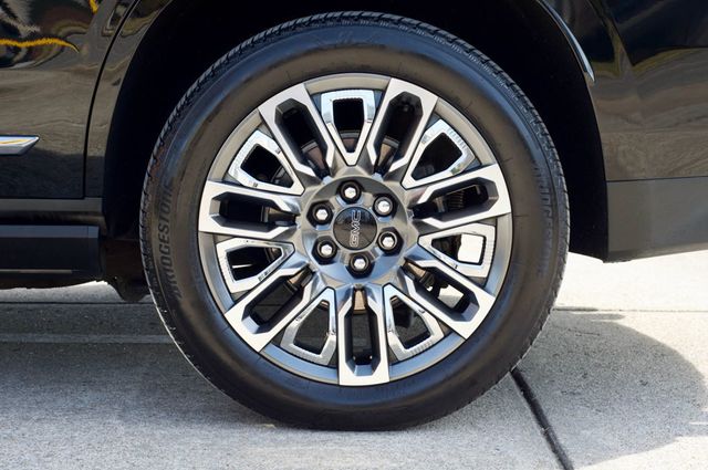 2024 GMC Yukon LocalTrade/DenaliUltimate/2ndRowCaptains/RearEntertainment - 22983537 - 54