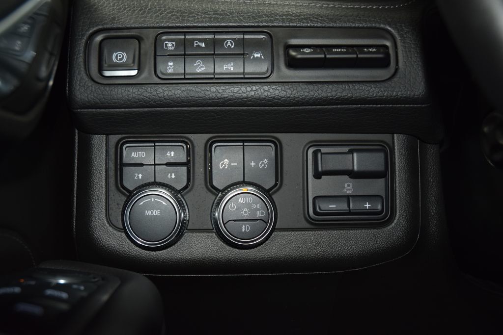 2024 GMC Yukon XL 4WD 4dr Denali - 22999072 - 35