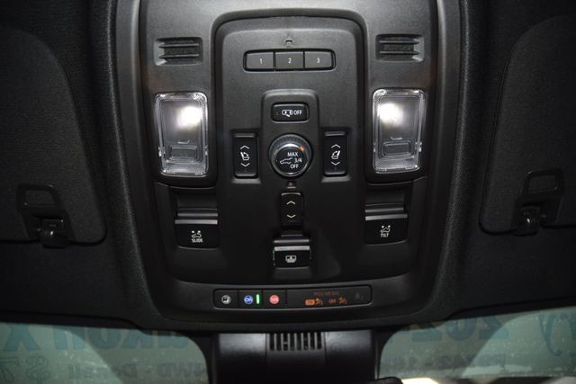 2024 GMC Yukon XL 4WD 4dr Denali - 23011078 - 52