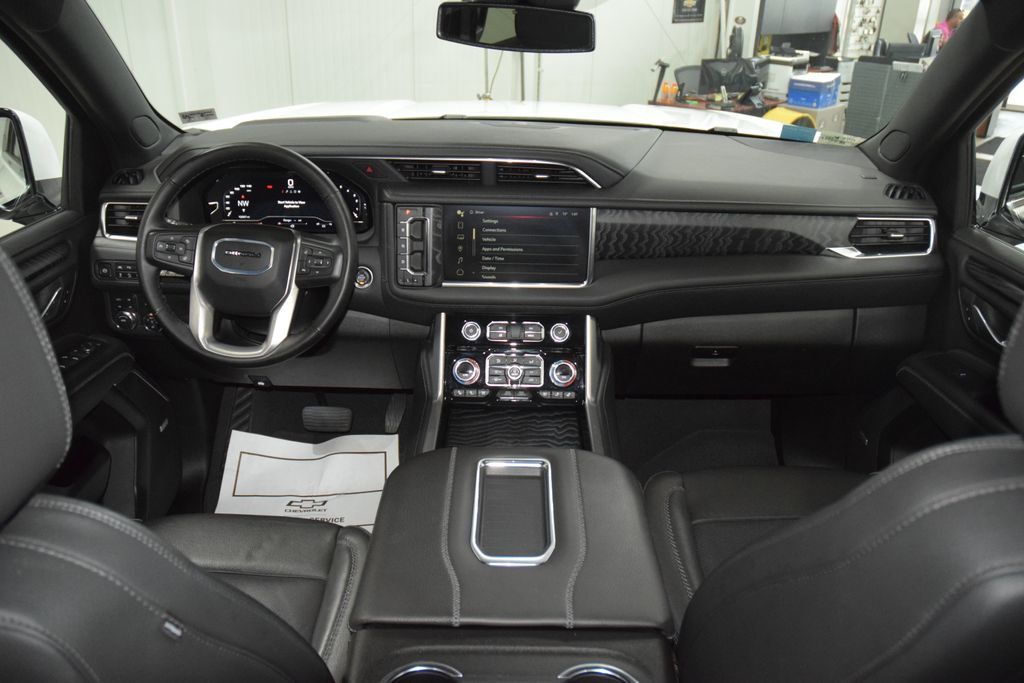 2024 GMC Yukon XL 4WD 4dr Denali - 23030213 - 32