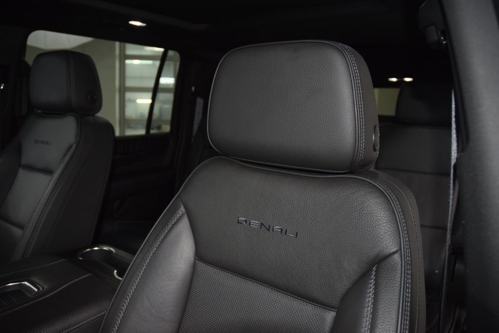 2024 GMC Yukon XL 4WD 4dr Denali - 23030213 - 42