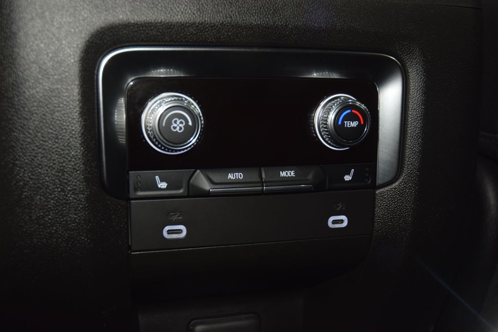 2024 GMC Yukon XL 4WD 4dr Denali - 23030213 - 45