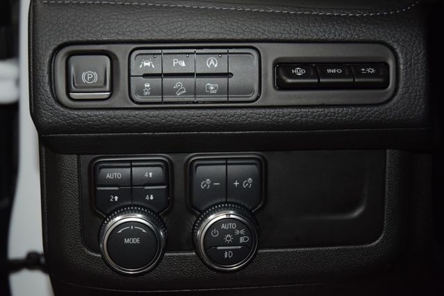 2024 GMC Yukon XL 4WD 4dr Denali - 23032186 - 36