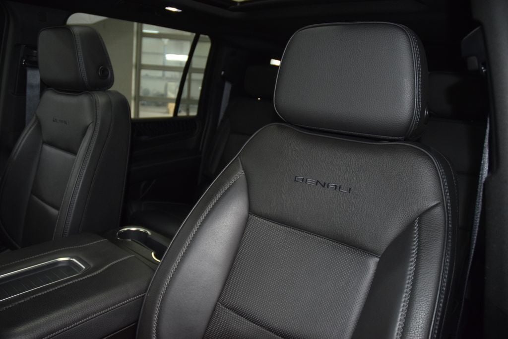 2024 GMC Yukon XL 4WD 4dr Denali - 23032186 - 42