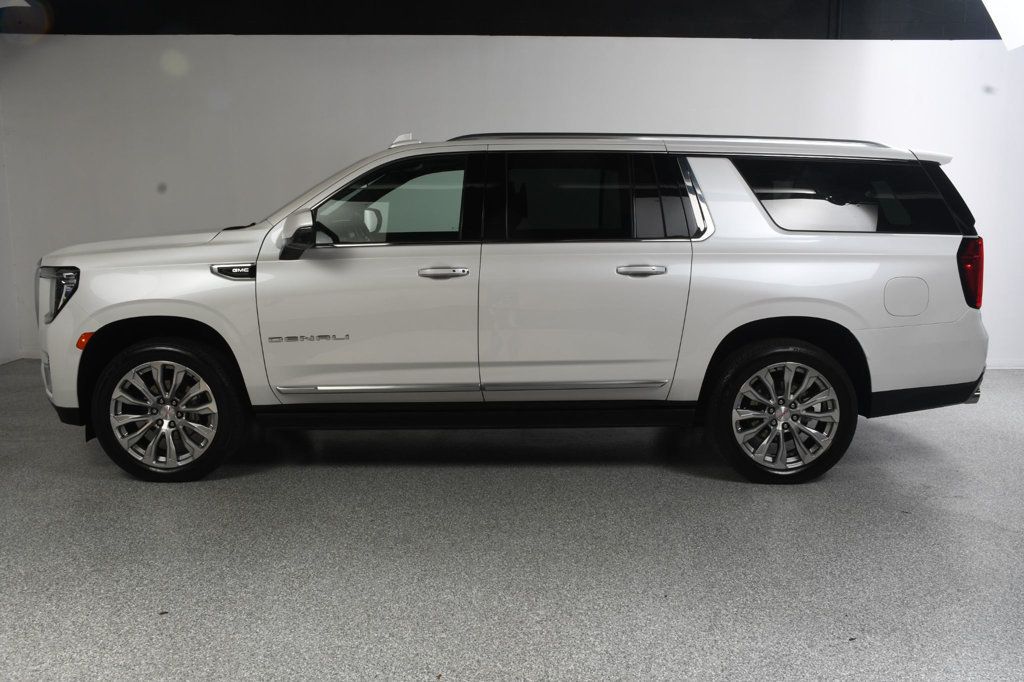 GMC Yukon XL photo 3