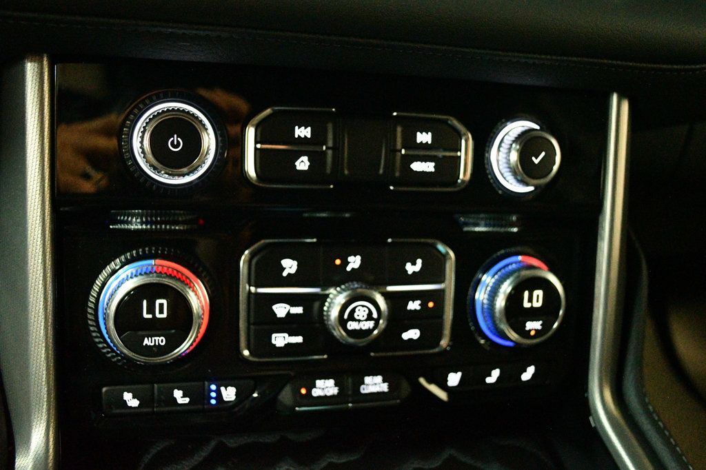 GMC Yukon XL photo 69