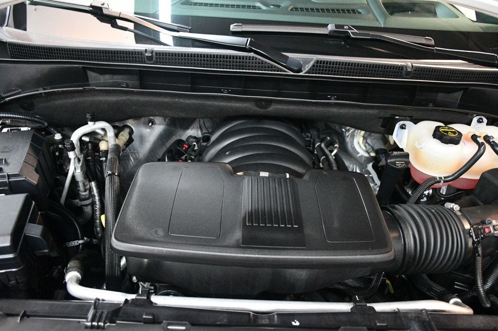 GMC Yukon XL photo 85