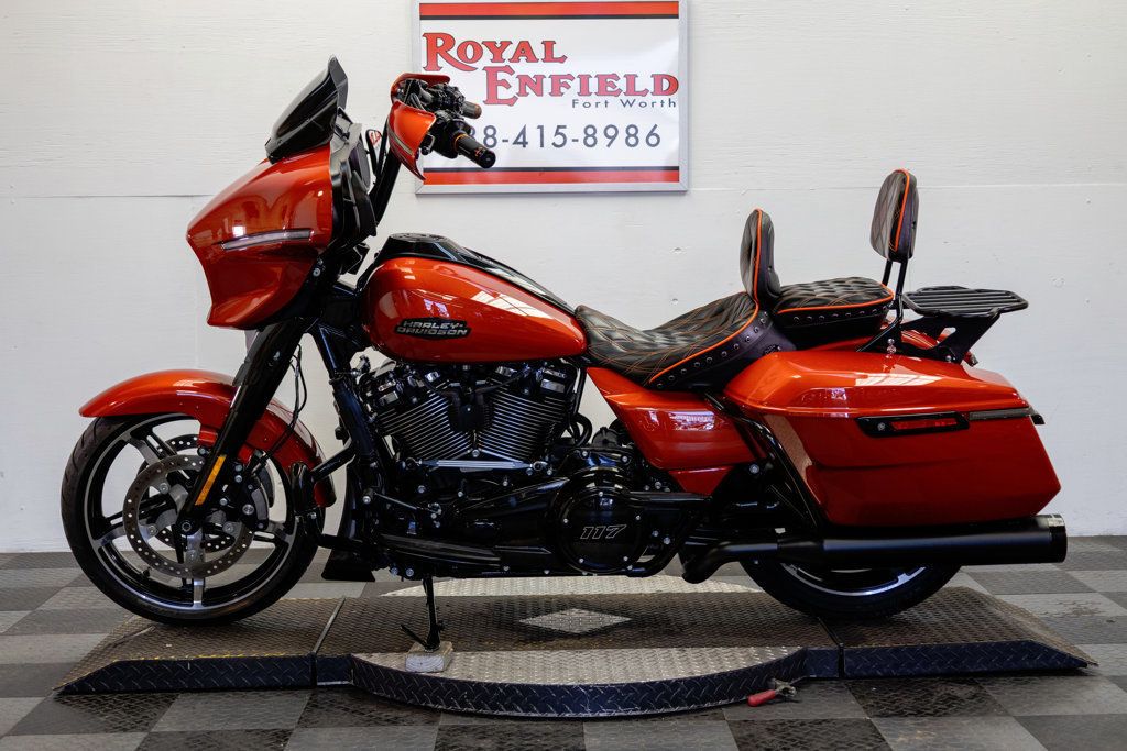 2024 HARLEY DAVIDSON Street Glide FLHX 1-OWNER LOW MILES!!! - 22988717 | Video 2