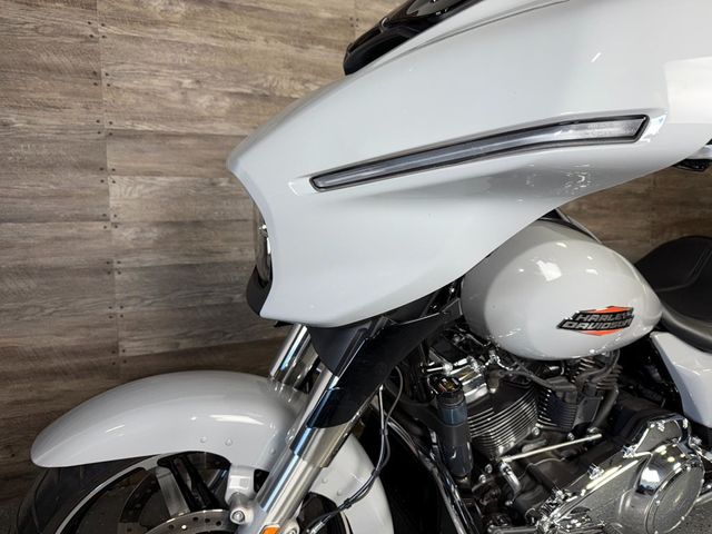 2024 Harley-Davidson FLHX Street Glide SUPER CLEAN! - 22955851 - 14