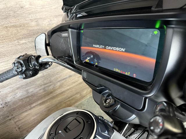 2024 Harley-Davidson FLHX Street Glide SUPER CLEAN! - 22955851 - 8