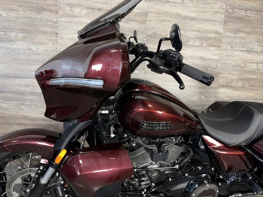 2024 Harley-Davidson FLHXSE CVO Street Glide SUPER CLEAN! - 22904866 - 13