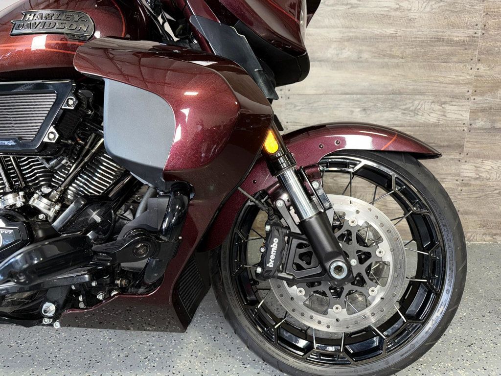 2024 Harley-Davidson FLHXSE CVO Street Glide SUPER CLEAN! - 22904866 - 4