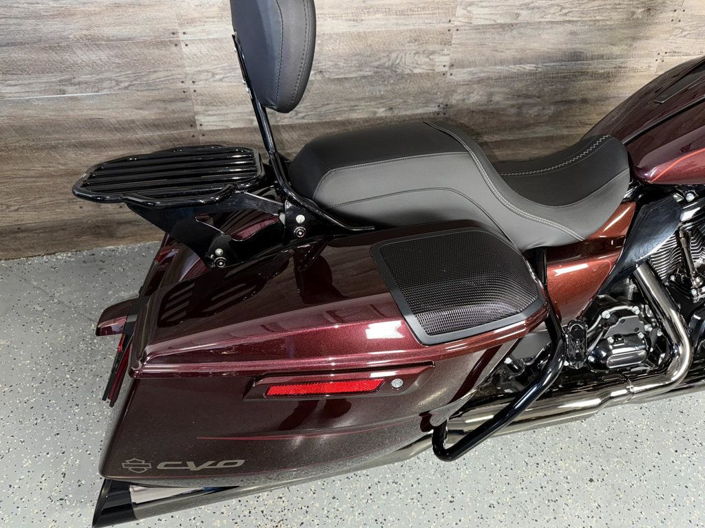 2024 Harley-Davidson FLHXSE CVO Street Glide SUPER CLEAN! - 22904866 - 7