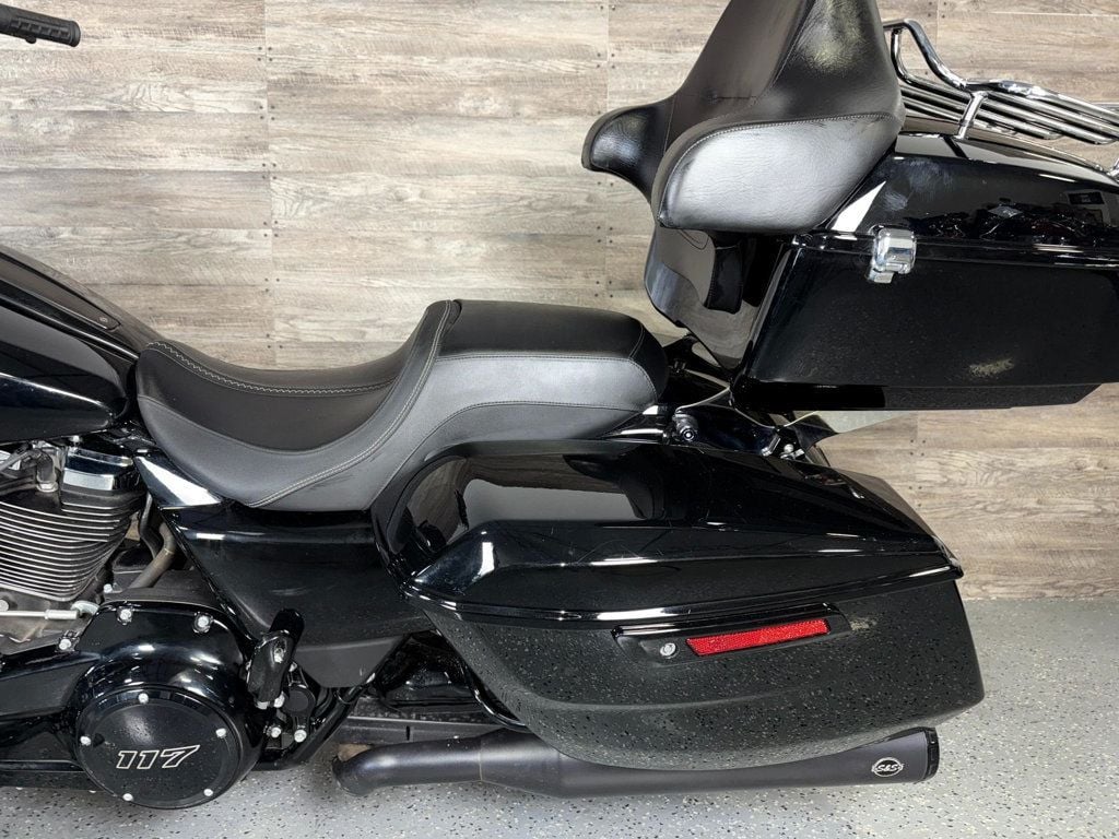 2024 Harley-Davidson FLTRX Road Glide One Owner! - 22925508 - 13