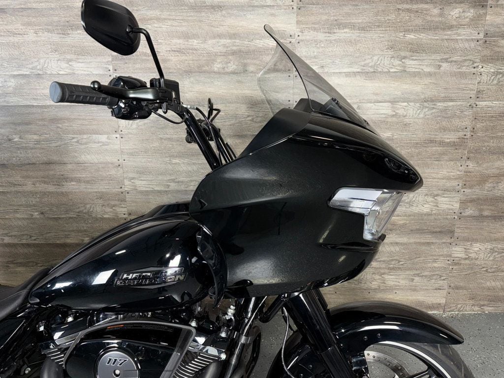 2024 Harley-Davidson FLTRX Road Glide One Owner! - 22925508 - 3