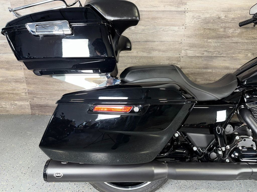 2024 Harley-Davidson FLTRX Road Glide One Owner! - 22925508 - 6