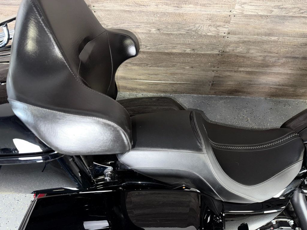 2024 Harley-Davidson FLTRX Road Glide One Owner! - 22925508 - 7