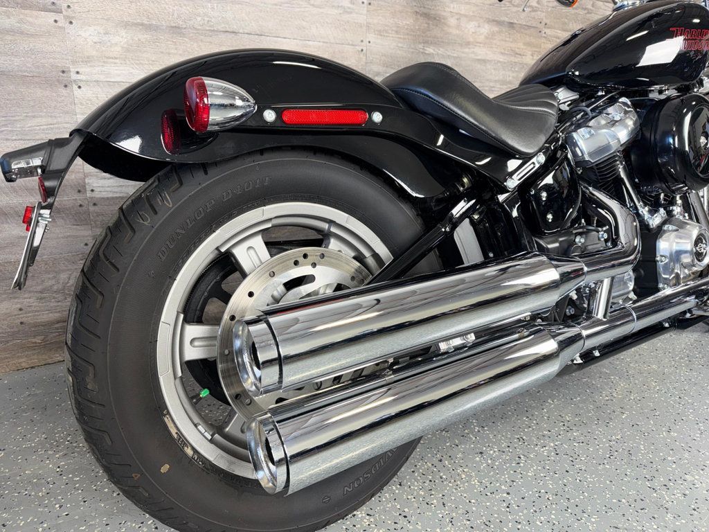 2024 Harley-Davidson FXST Softail Standard LIKE NEW! - 22972606 - 9