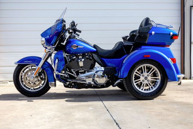 2024 Harley-Davidson TRI GLIDE VERY NICE TRIKE!!! - 22969323 - 1