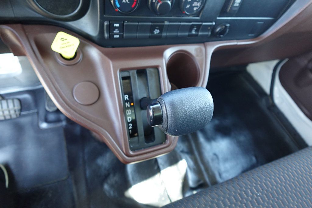 2024 HINO L6 (26ft Box w/ Lift Gate) - 22922806 - 39