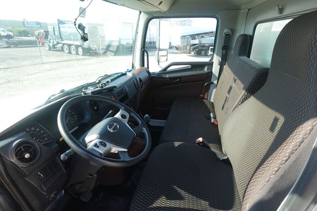 2024 HINO L6 (26ft Box w/ Lift Gate) - 22926114 - 33