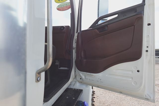2024 HINO L6A (26ft Box Truck with Lift Gate) - 23046038 - 18