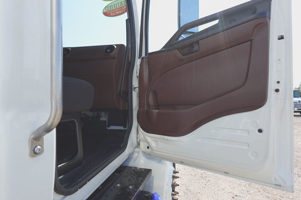 2024 HINO L6A (26ft Box with Lift Gate) - 23057364 - 19