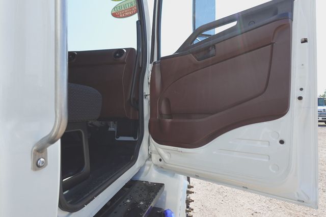 2024 HINO L6A (26ft Box with Lift Gate) - 23057364 - 19