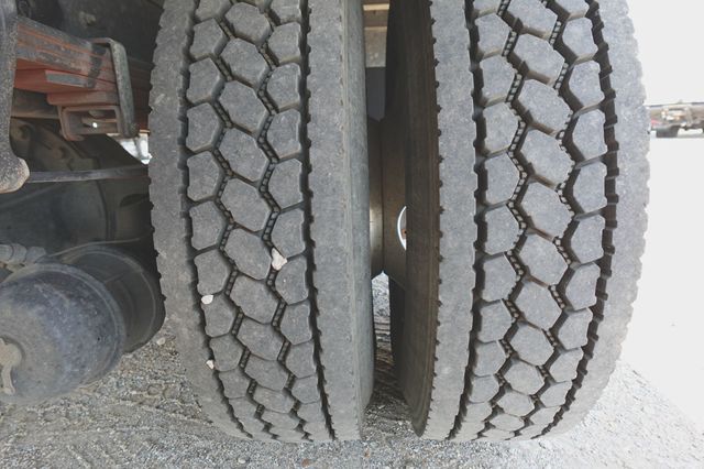 2024 HINO L6A (26ft Box with Lift Gate) - 23057364 - 45