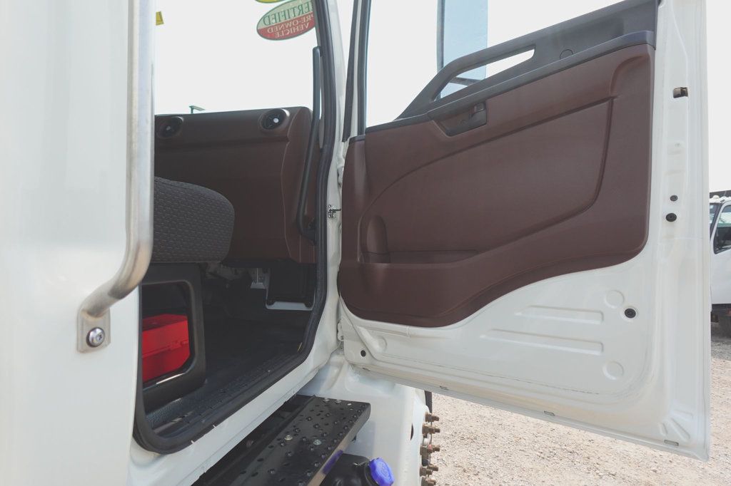 2024 HINO L6AA (26ft Box with Lift Gate) - 23062615 - 32