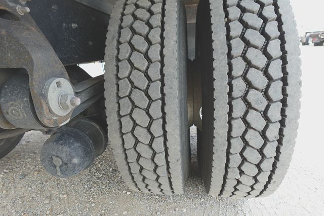 2024 HINO L6AA (26ft Box with Lift Gate) - 23062615 - 47
