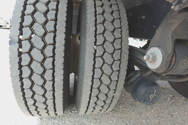2024 HINO L6AA (26ft Box with Lift Gate) - 23062615 - 48