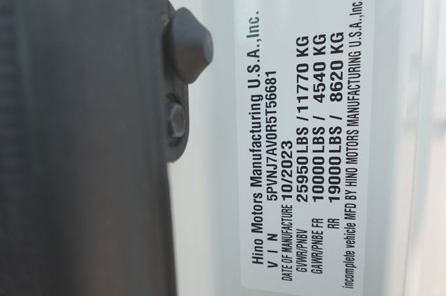 2024 HINO L6AA (26ft Box with Lift Gate) - 23062615 - 54