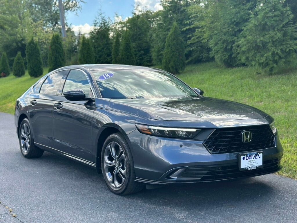 2024 Honda Accord Hybrid EX-L photo 8