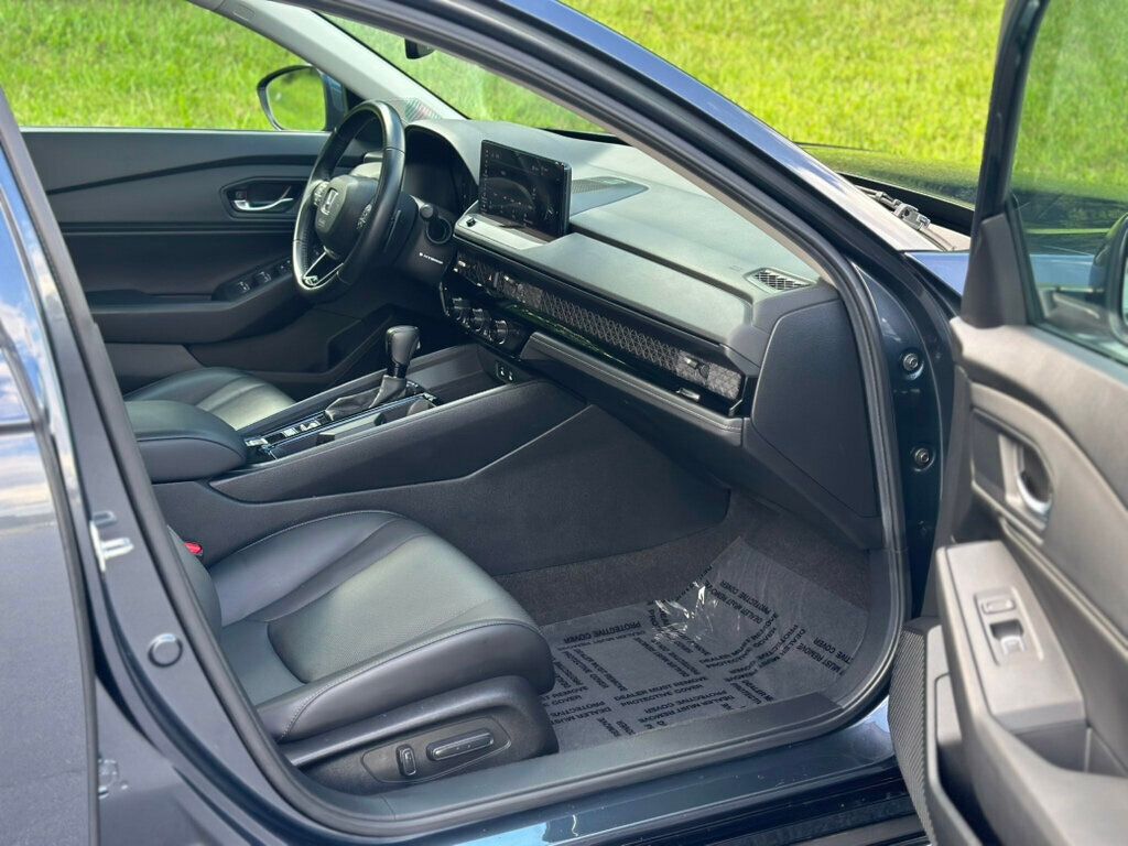 2024 Honda Accord Hybrid EX-L photo 22