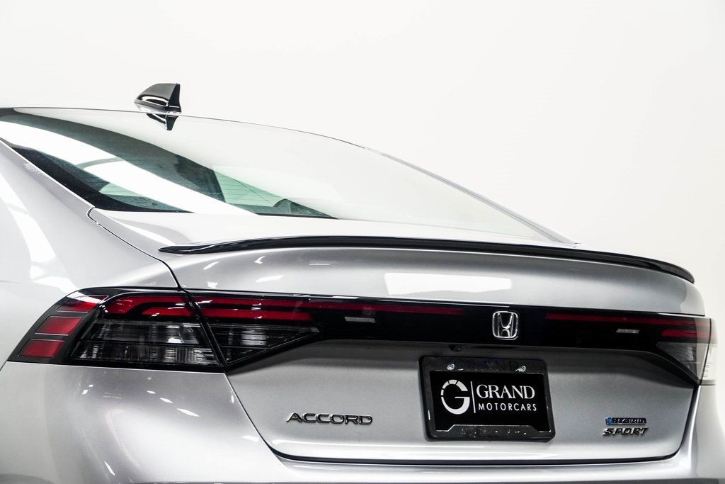 2024 Honda Accord Hybrid Sport photo 13