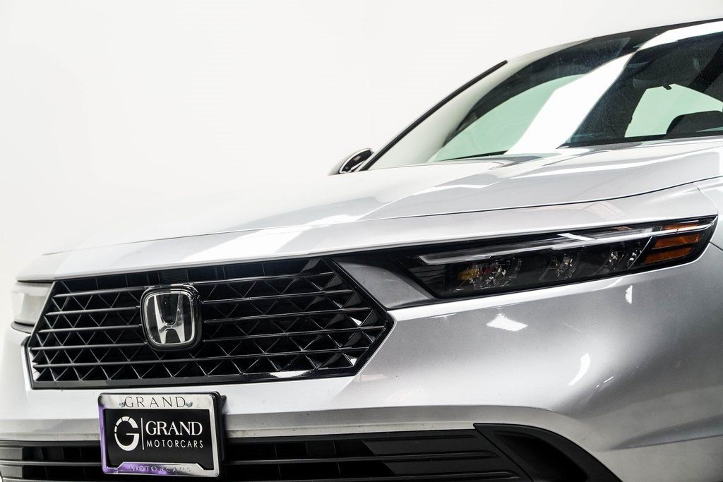 2024 Honda Accord Hybrid Sport photo 2