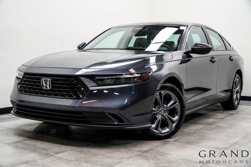 2024 Honda Accord Sedan EX CVT - 22941614 | Video 1